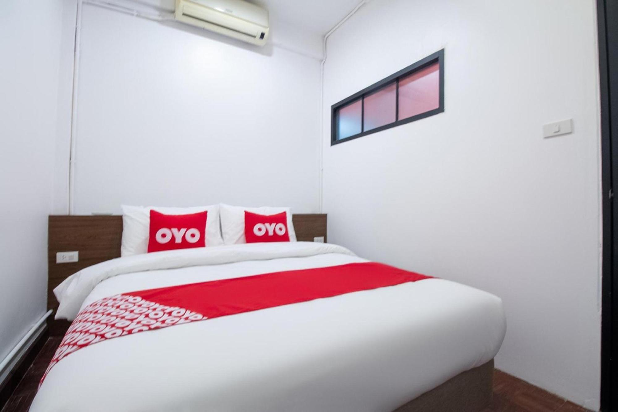 Kudi Hostel Bangkok Exterior photo