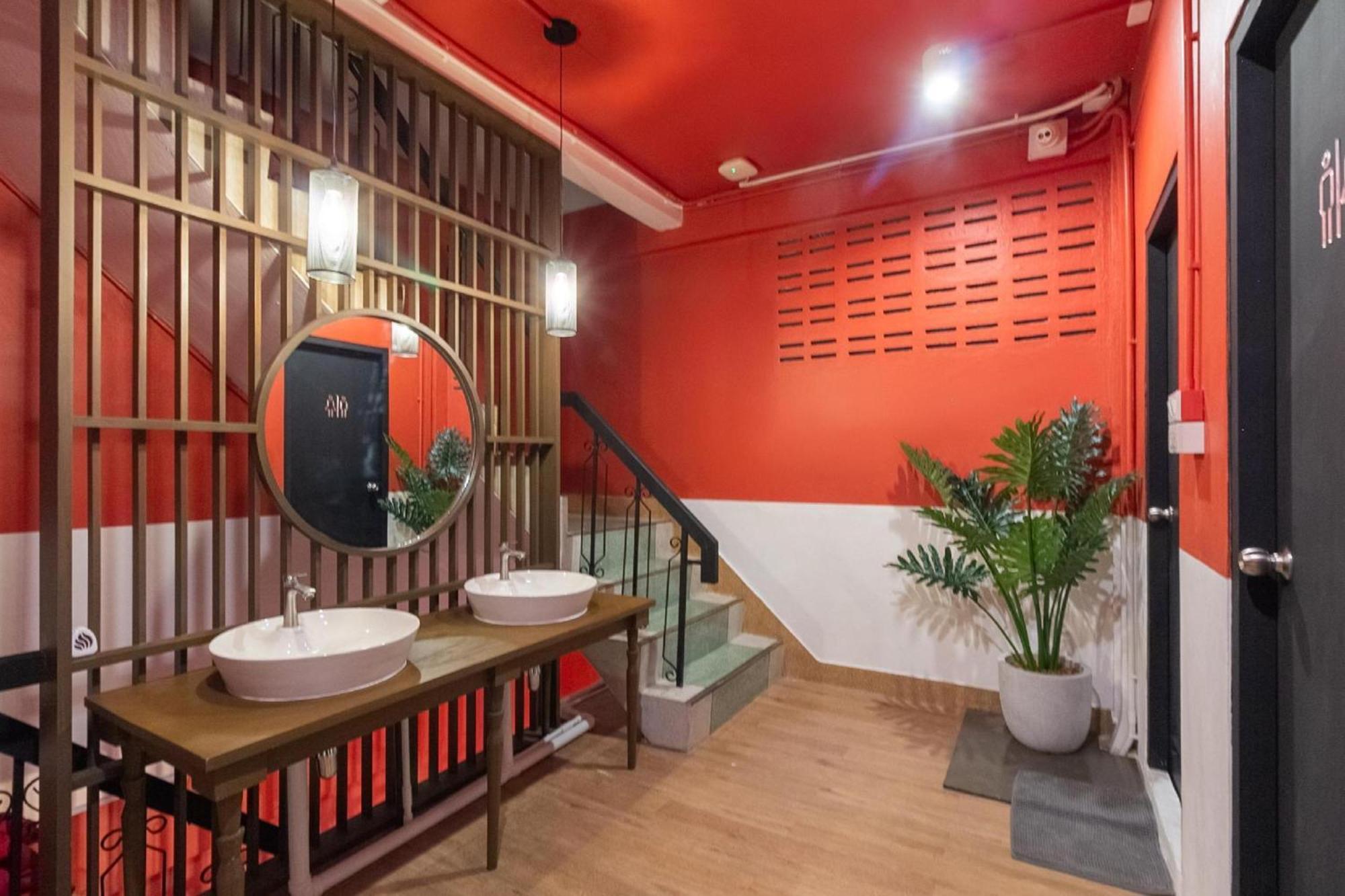 Kudi Hostel Bangkok Exterior photo